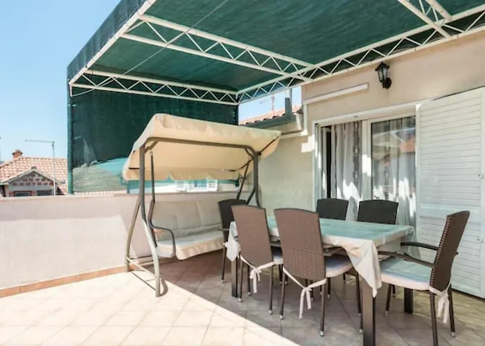 Delic アパート *